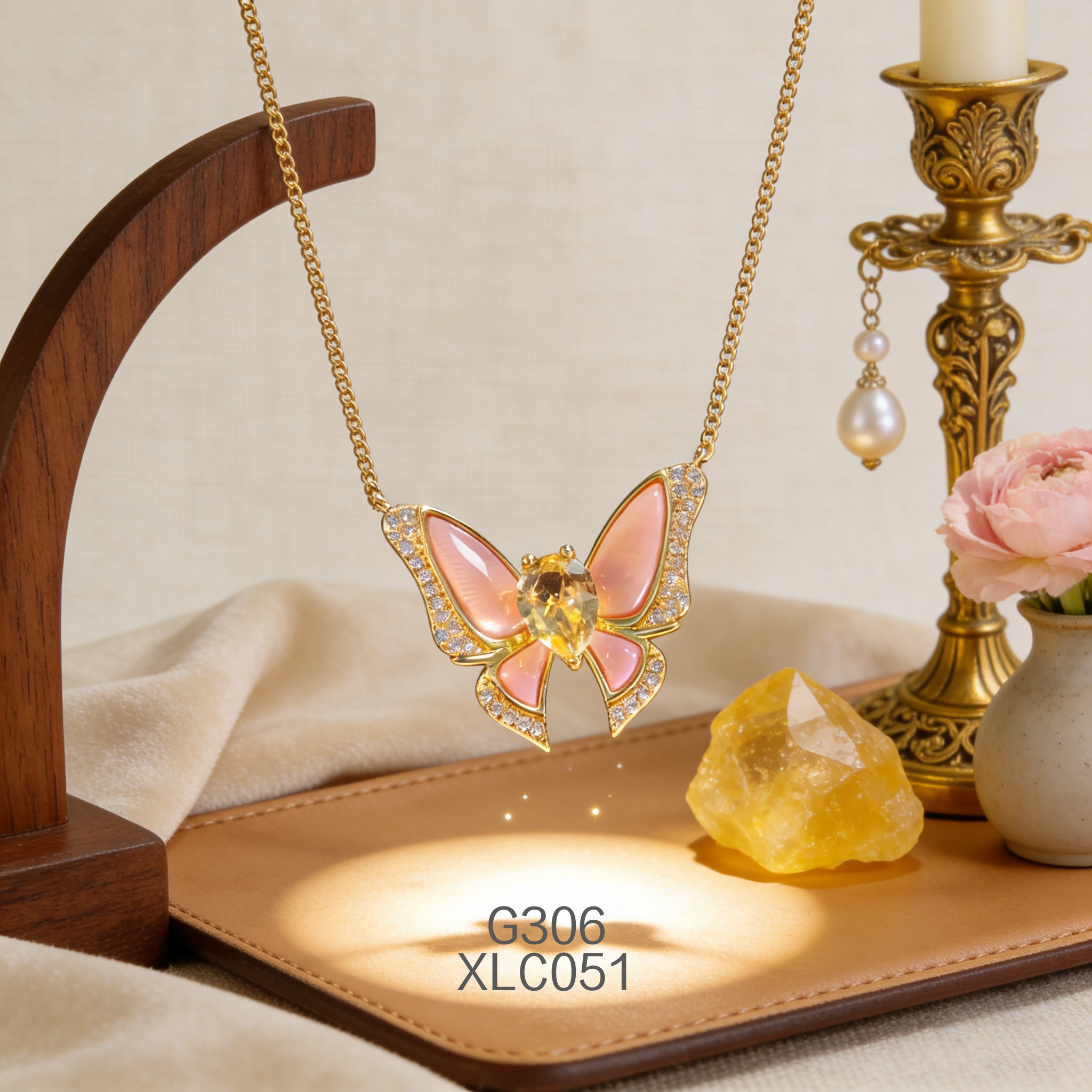 电镀黄金锆石黄晶蝴蝶女皇项链