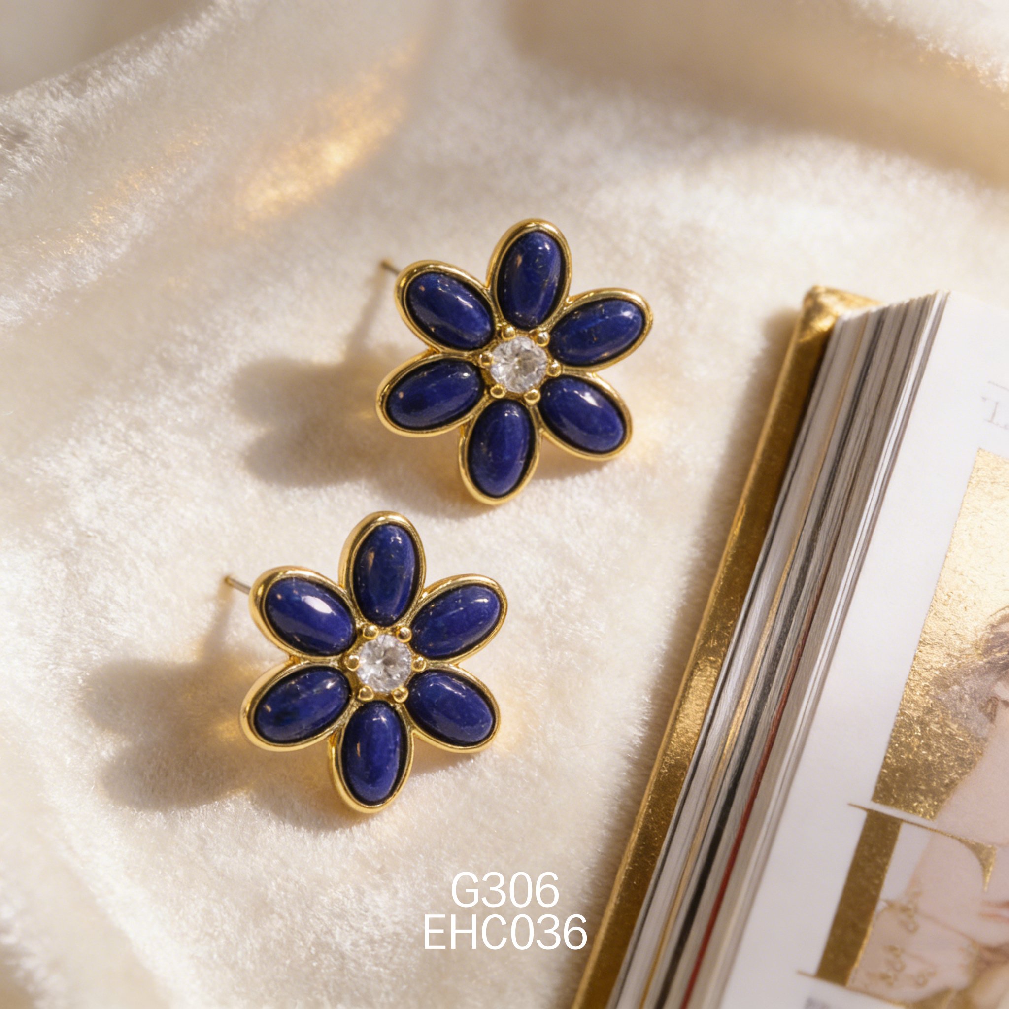 电镀黄金锆石花朵青金耳环