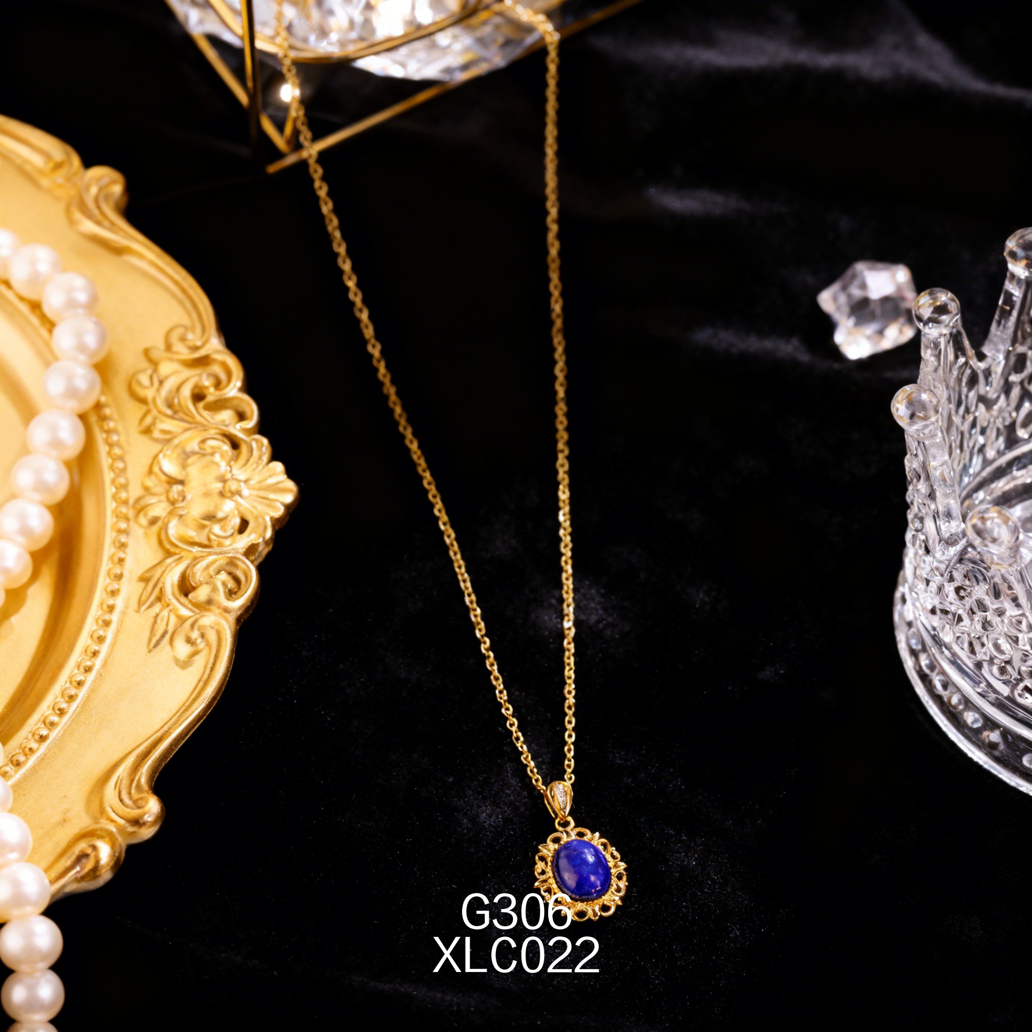 Collana placcata oro con Lapislazzuli traforato 8x11mm