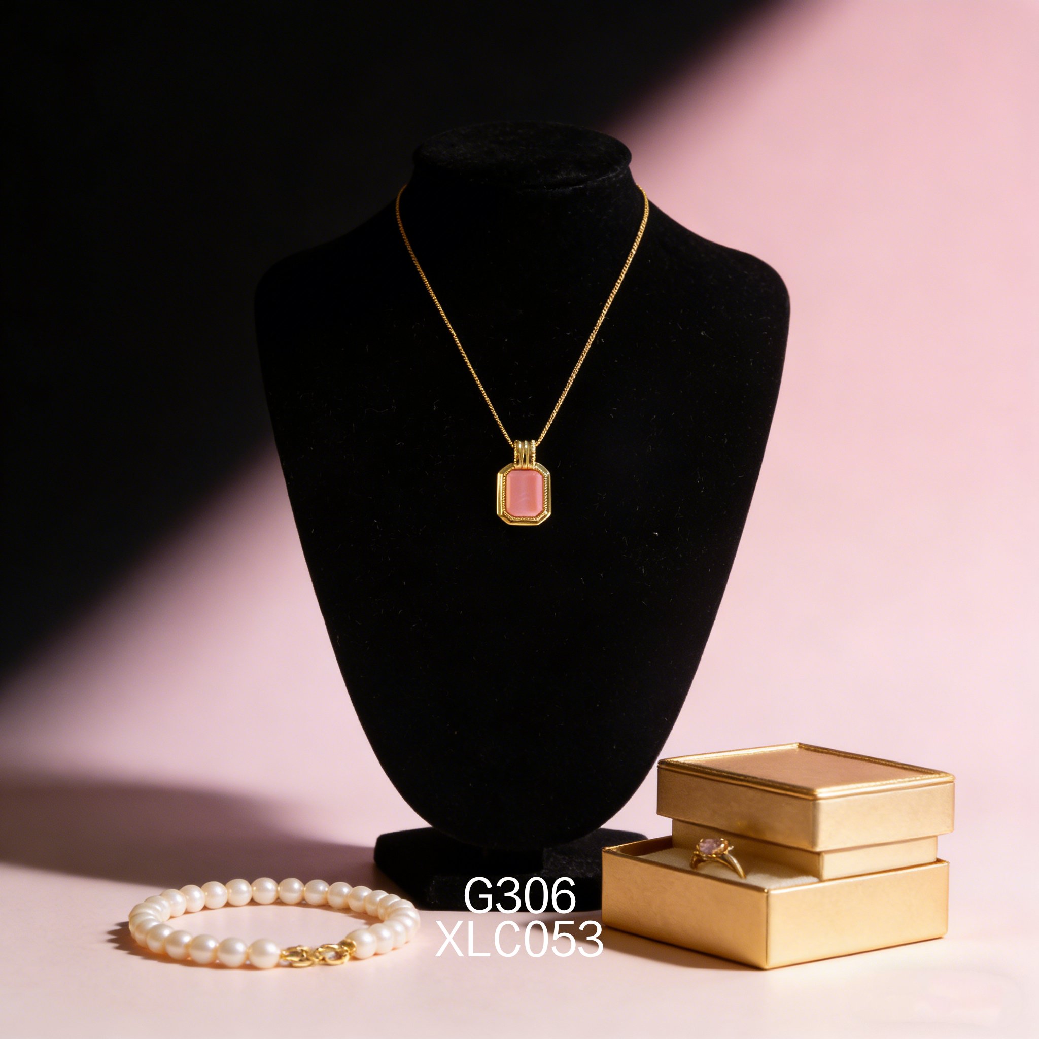 Gold-plated 8.5 x 10.5mm Abalone Necklace