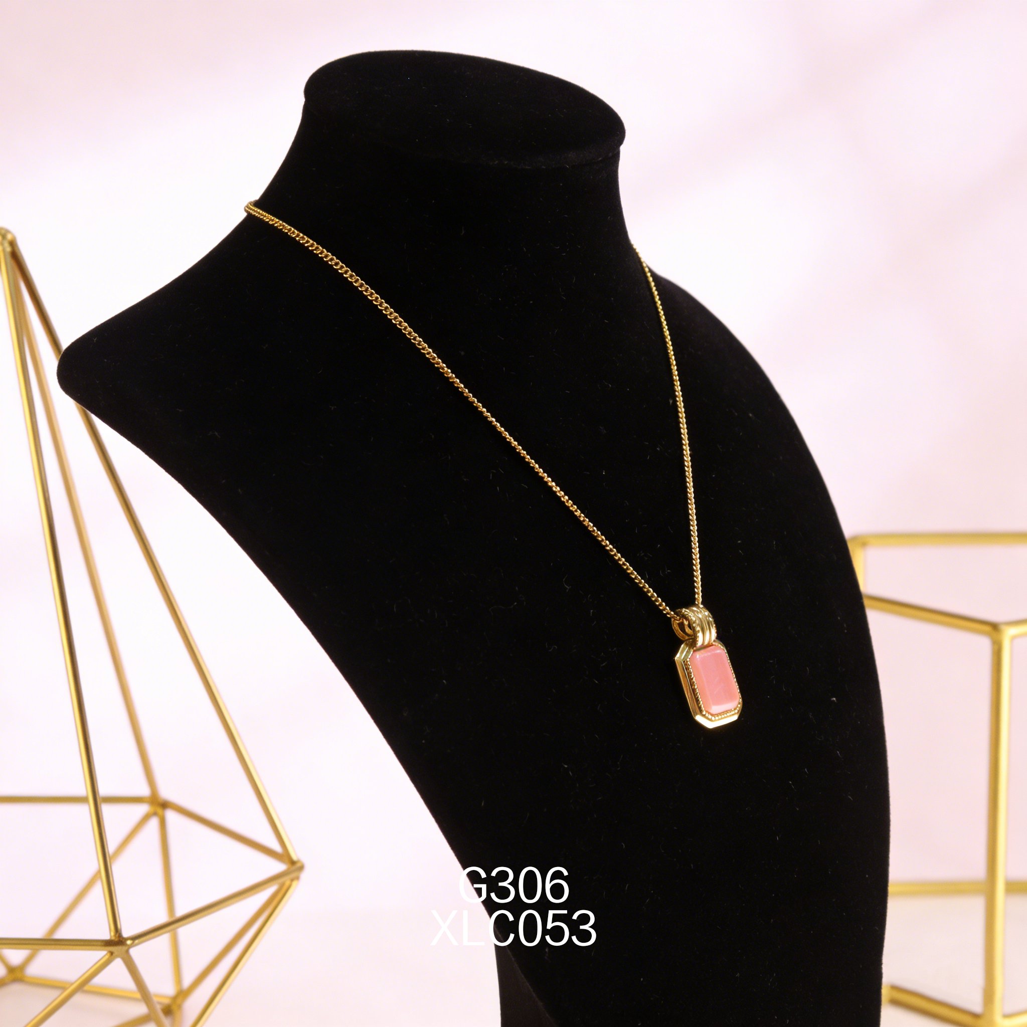 Gold-plated 8.5 x 10.5mm Abalone Necklace