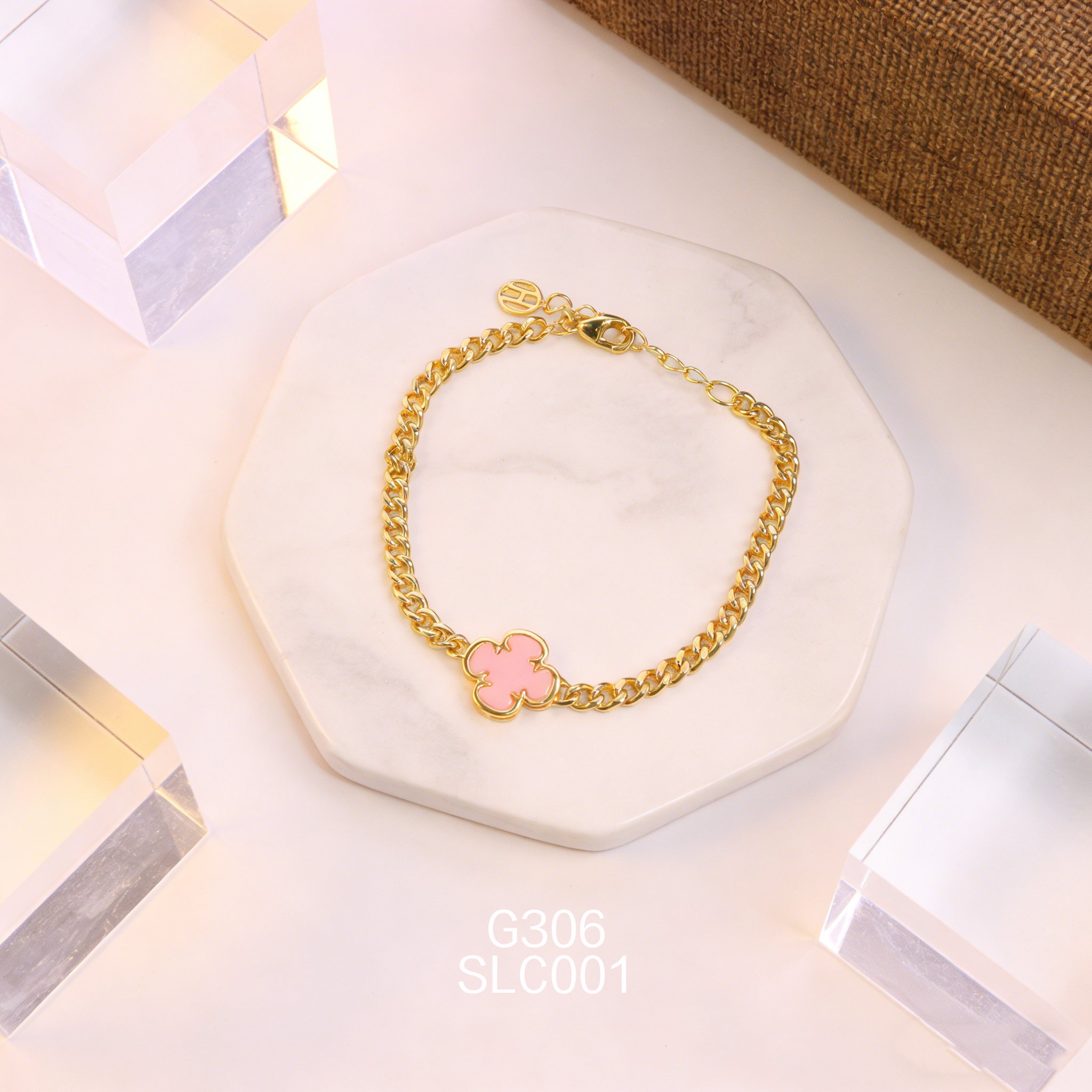 電鍍黃金女皇貝手鏈