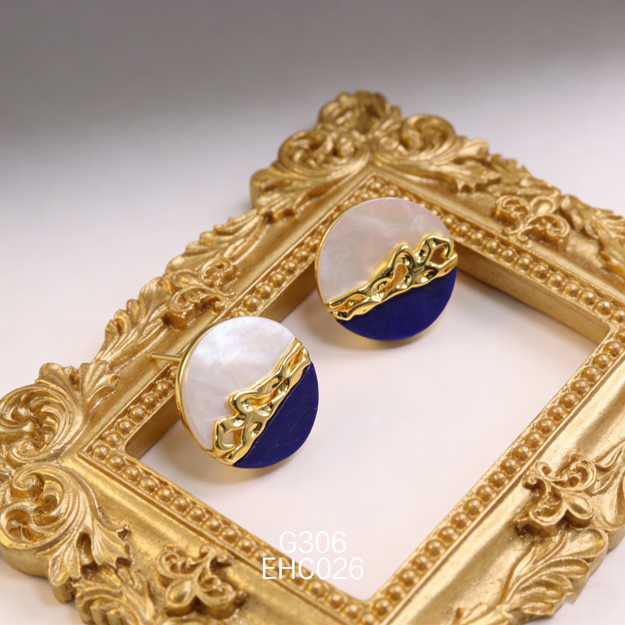 電鍍黃金白貝青金石小眾高級耳環