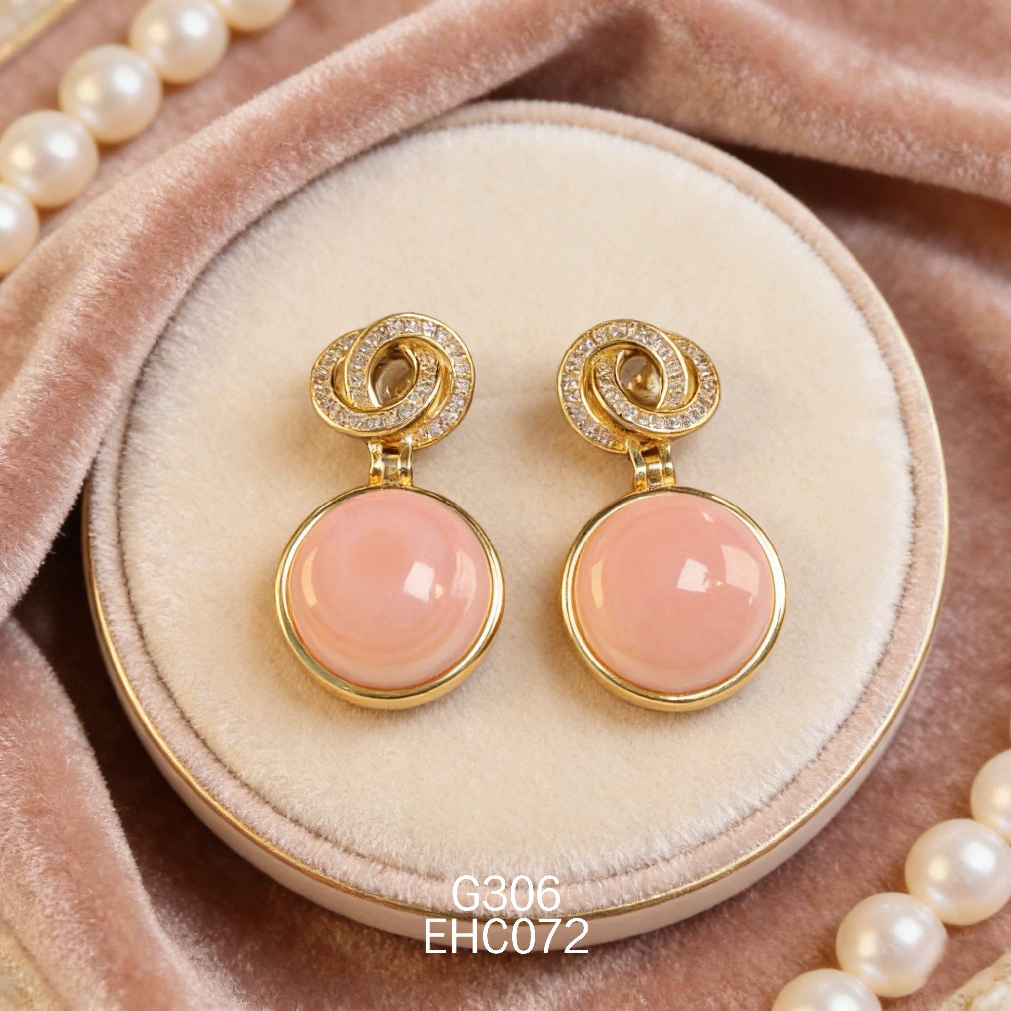 電鍍黃金螺紋鋯石 14mm 女皇貝耳環